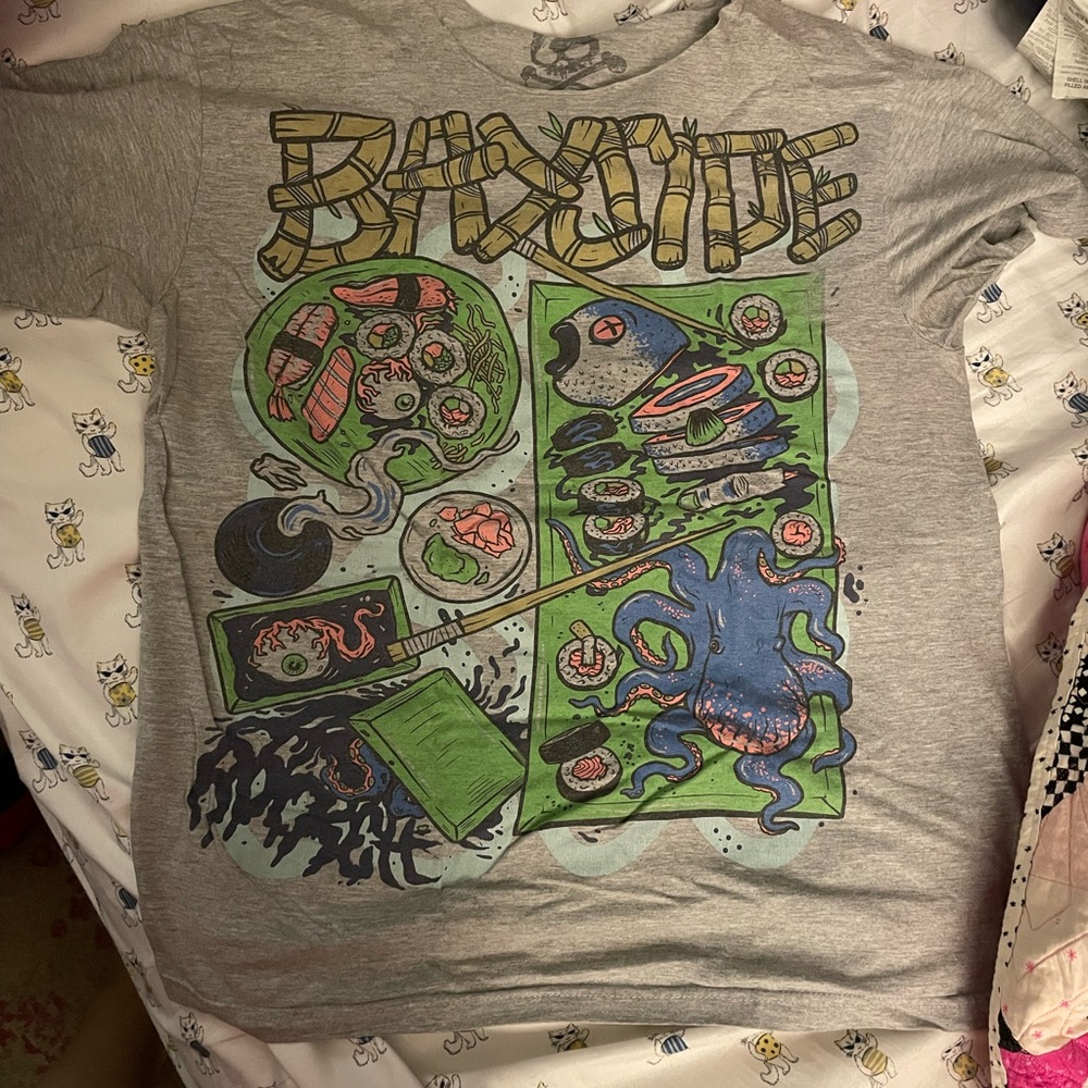Gray Graphic T-Shirt with Sushi Design